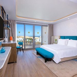 Superior Room Beach Side